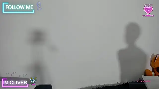 oliver2005boy: διαδικτυακό σόου στην κάμερα