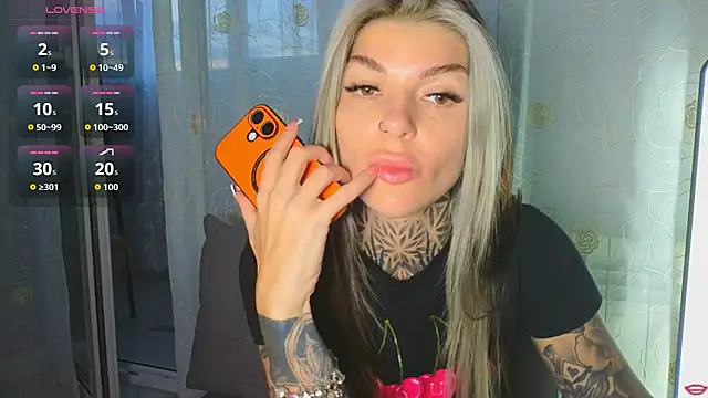 tattooedBabyy: απευθείας συνομιλία ΧΧΧ