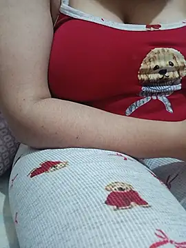 Chat XXX ao vivo de Pawlaa_imiiiiiiiile_97