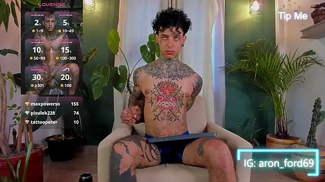 Chat XXX en directo de aron_ford77