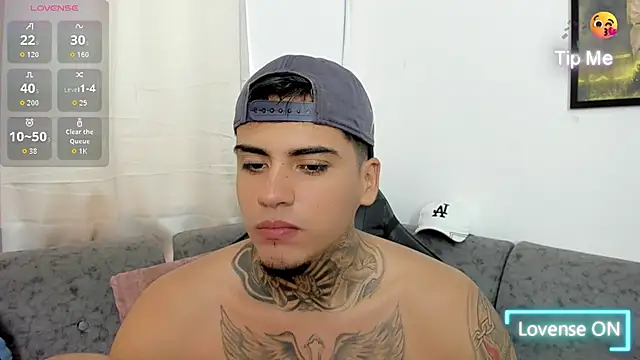 sweetlatinoboy Pertunjukan Webcam