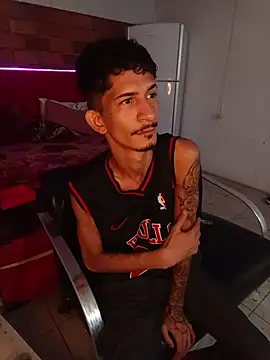 Chat +18 de OCamBoy ao vivo