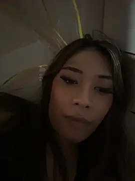 hugecock_tamira 라이브 XXX 채팅