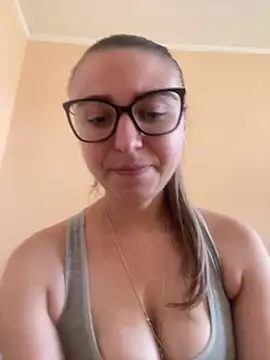 Chat +18 de Jeni-angel ao vivo