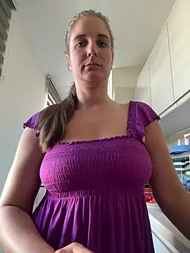 jennifer11772 live XXX chat