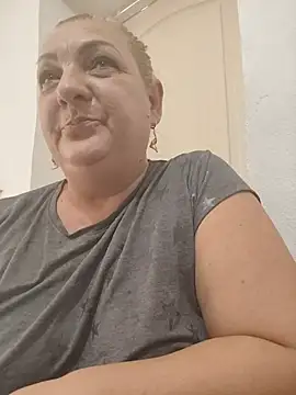 clarabbw47 Chat XXX live
