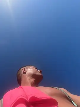 הופעת וובקאם של JockNThirsty