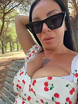 عرض كام Partenope_Girl
