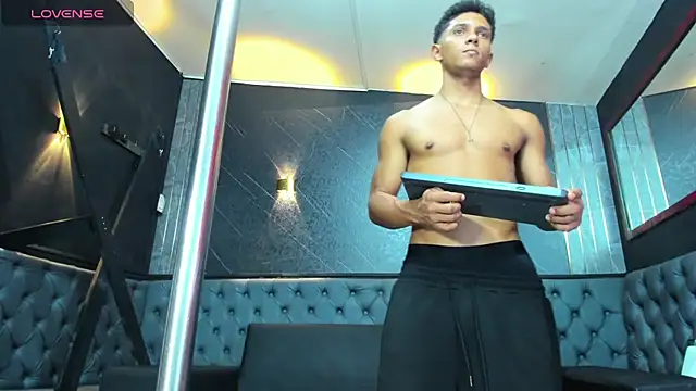 Czat XXX na żywo – Yoel_Blessed