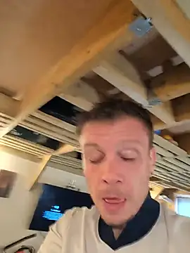 XXX chat uživo modela WindingArcade