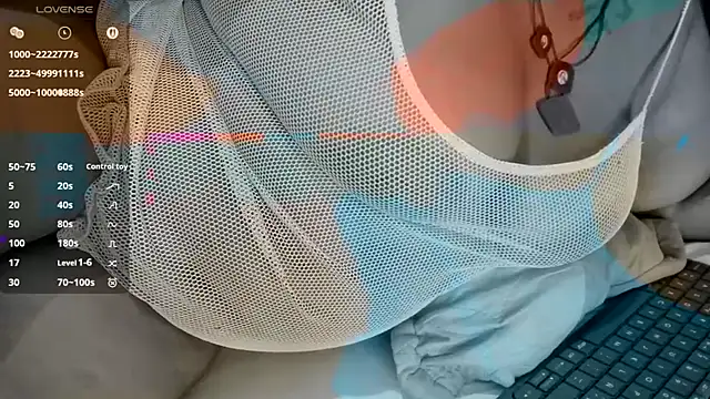 lilybaudyn_のライブXXXチャット