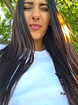 AndreeaMullern Live XXX chat