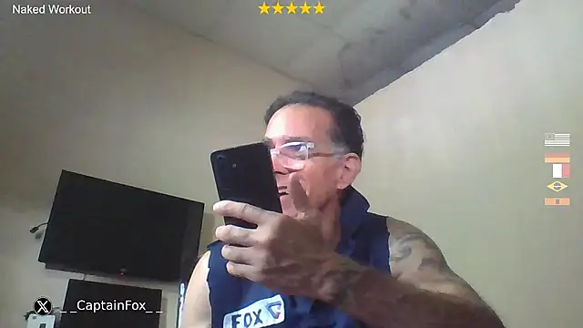Chat +18 de CaptainFox ao vivo