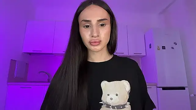 Kim_Oberlin_ Adlı Modelin Canlı XXX Sohbeti