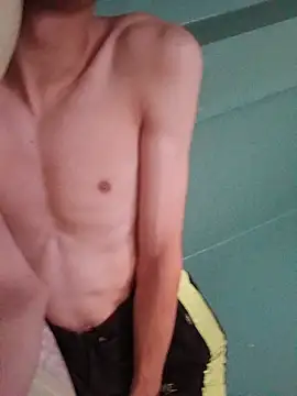 fares_fares888 Webcam Show