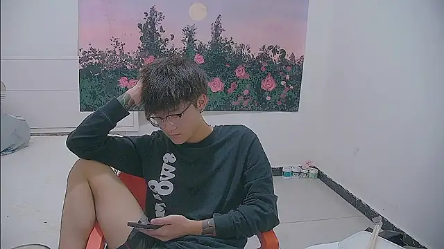 KK-cuteboy 在線直播表演