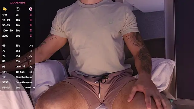 MarkWalker__ élő XXX-chatje