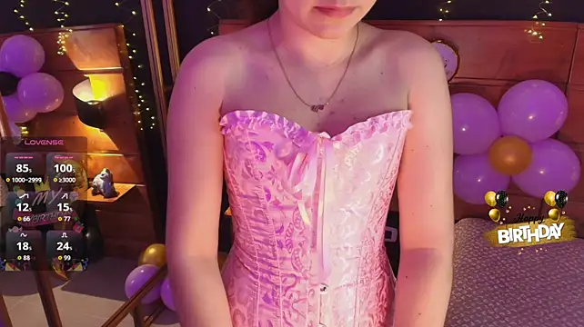 milena_kiitty élő XXX-chatje