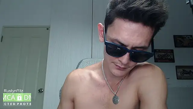 Rustynf1tz_ 라이브 XXX 채팅