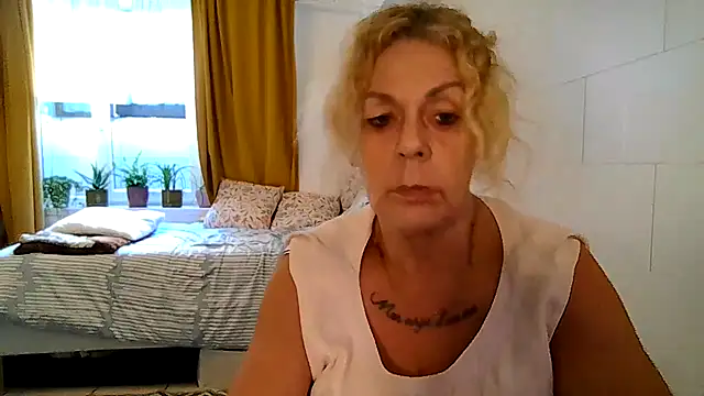 belgianshantie's Live XXX Chat