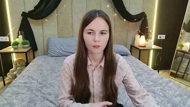 Thalia_Croft Adlı Modelin Canlı XXX Sohbeti