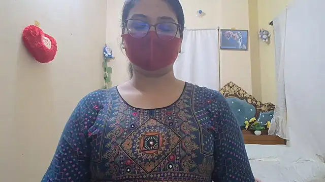 Elena_cruz5's Webcam Show