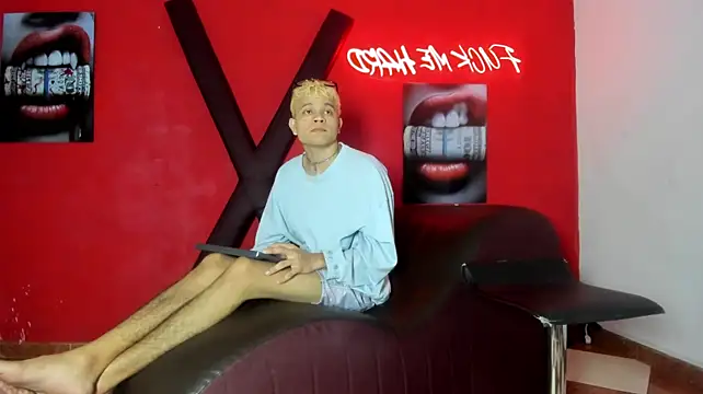Chat XXX Live ROMMIE_HOT1