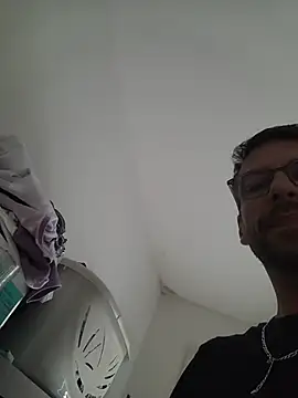 Jolifesse Chat XXX live