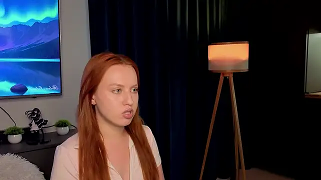 DinaKoenig élő XXX-chatje