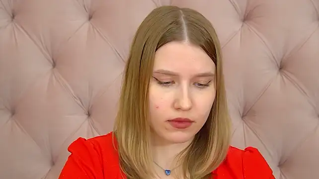 LiliLinn's Live XXX Chat