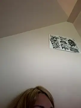 kinkysarahx live XXX chat