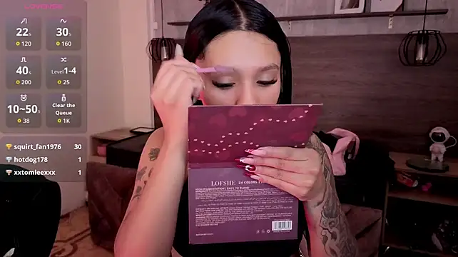 miiaboss_ live XXX chat