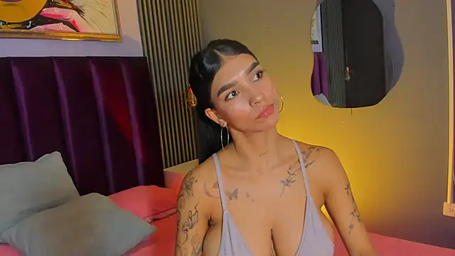 LauraAristizabal 现场XXX聊天