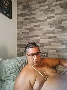 ADRIAN_ADI40 现场XXX聊天