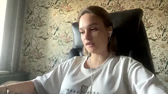 HarrietBunner 现场XXX聊天