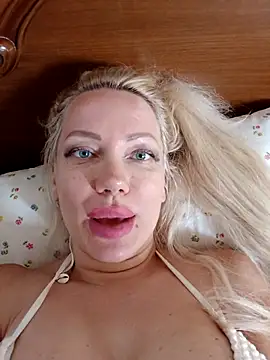 XXX chat uživo modela SofiaJoy