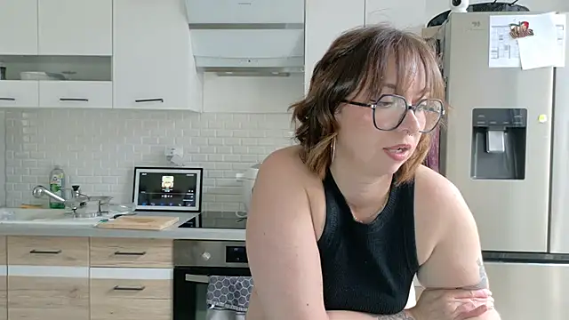 TokyoAna live XXX chat