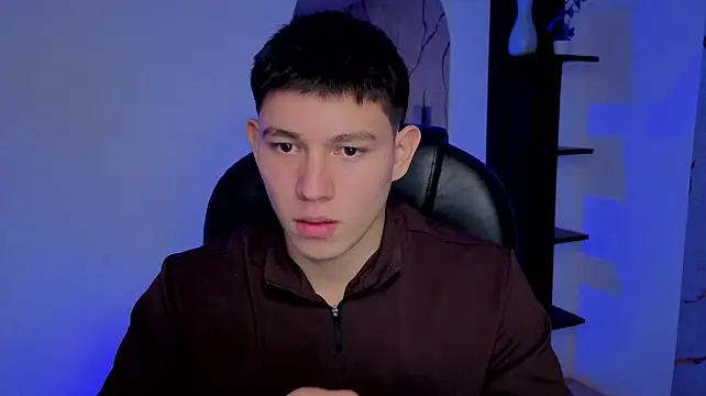 JamesCr_'s Webcam Show
