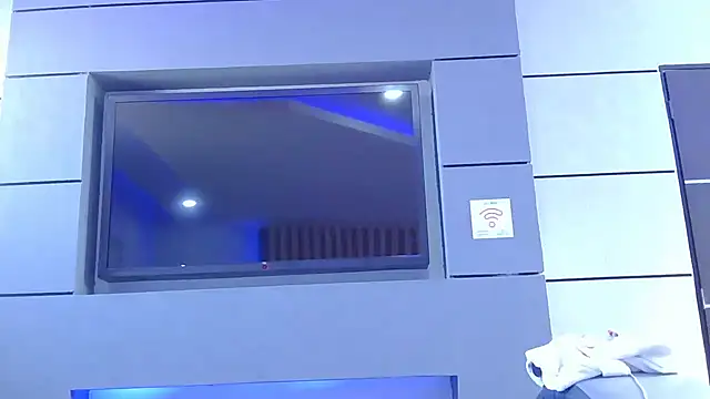 Latinopervs লাইভ XXX চ্যাট