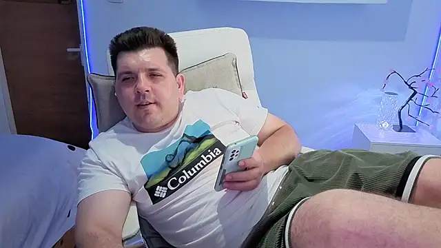 دردشة JasonJacks الجنسية المباشرة