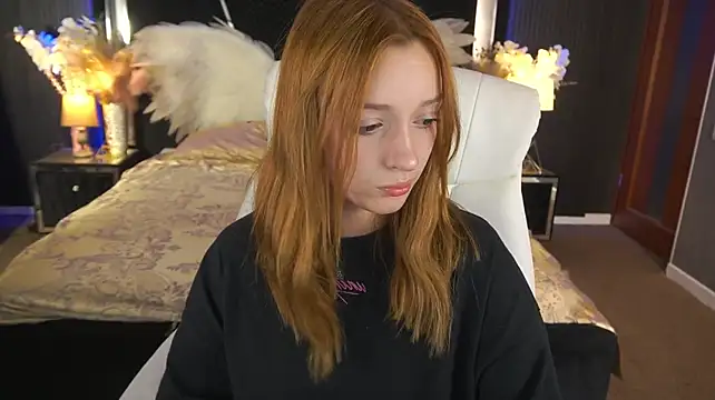 LizzaMoonn 现场XXX聊天