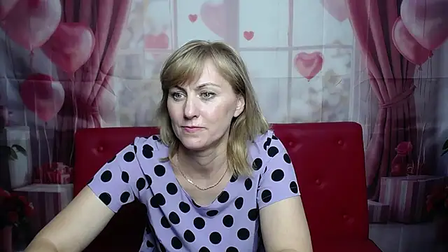 Chat +18 de RebecaMarti ao vivo