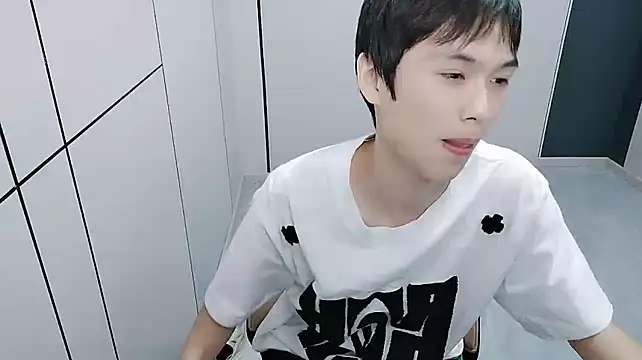 T2028T 现场XXX聊天