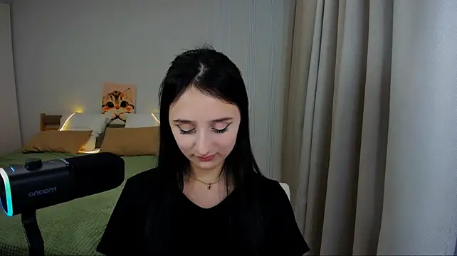 دردشة JulietteMonli الجنسية المباشرة