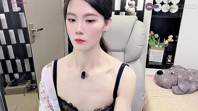 Yueyue-MM 现场XXX聊天