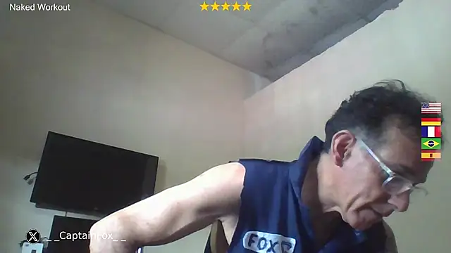 CaptainFox's Live XXX Chat