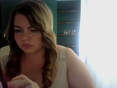 XXX chat uživo modela cute__cherry