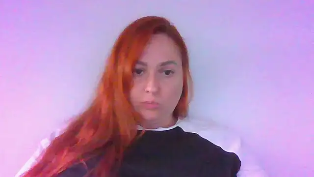 Chatroom XXX en direct de Foxy_Kate3333