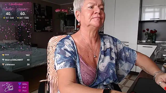 roxana_brooks: онлайн-секс-чат