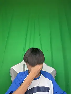 DD-101's Live XXX Chat